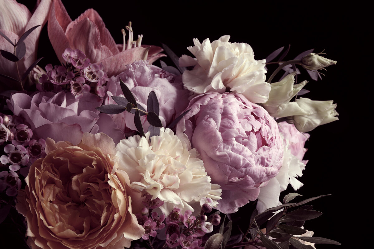 Floral event decor from Party Planz Productions